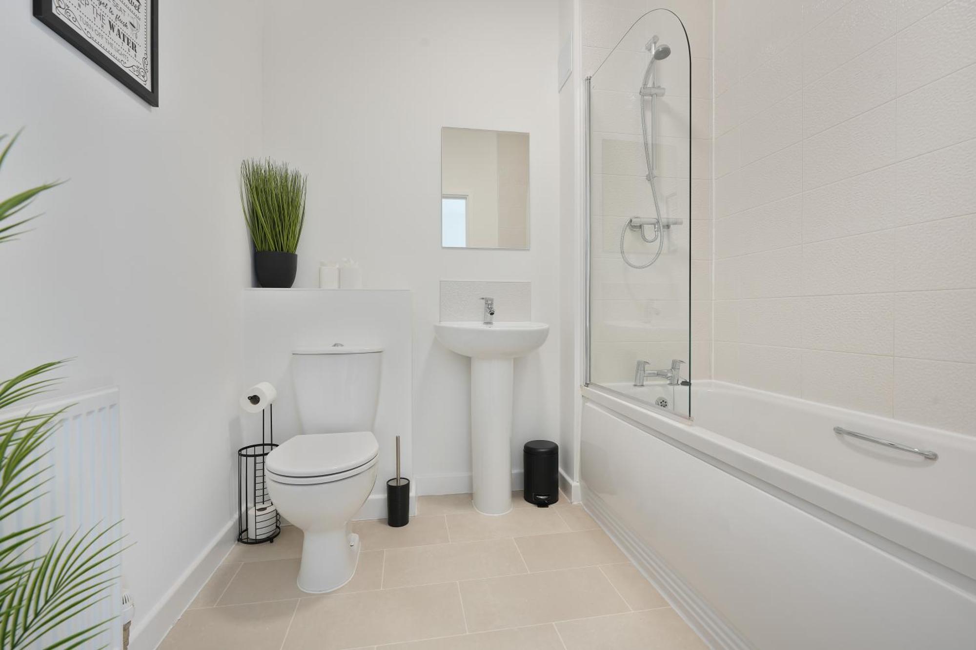 Mersey Way, Spacious 3 Bed Home, Close To Sheffield City Centre & Free Driveway Parking - Perfect For Workers, Groups & Families - Hosted By Stay Host Save 外观 照片