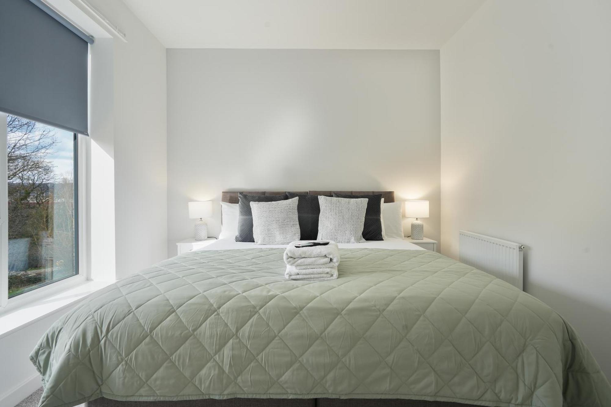 Mersey Way, Spacious 3 Bed Home, Close To Sheffield City Centre & Free Driveway Parking - Perfect For Workers, Groups & Families - Hosted By Stay Host Save 外观 照片